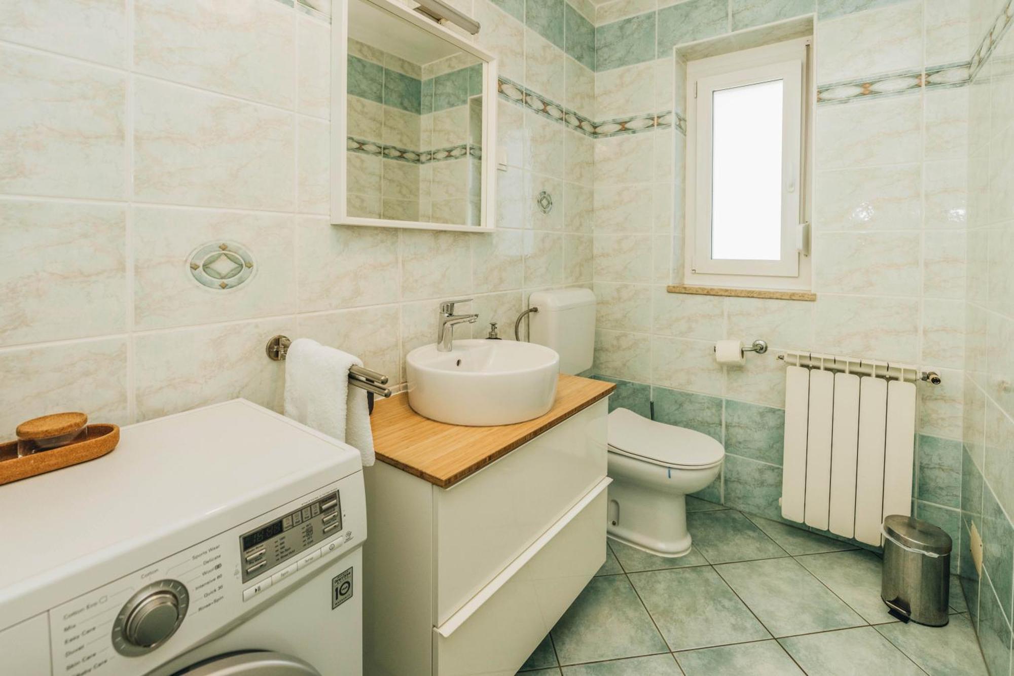 Villa Luna Πόρετς Εξωτερικό φωτογραφία